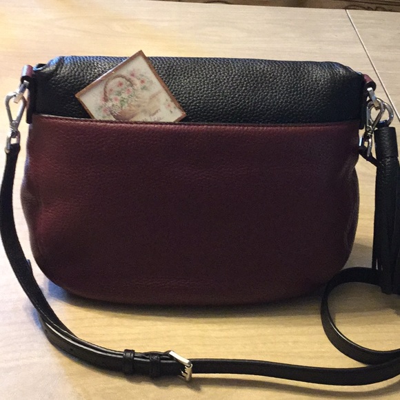 NEW, MICHAEL KORS Convertible Shoulder Bag. - Picture 6 of 8